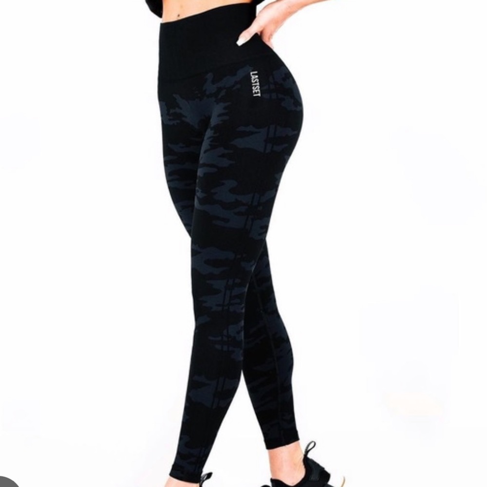 Last set co seamless leggings
